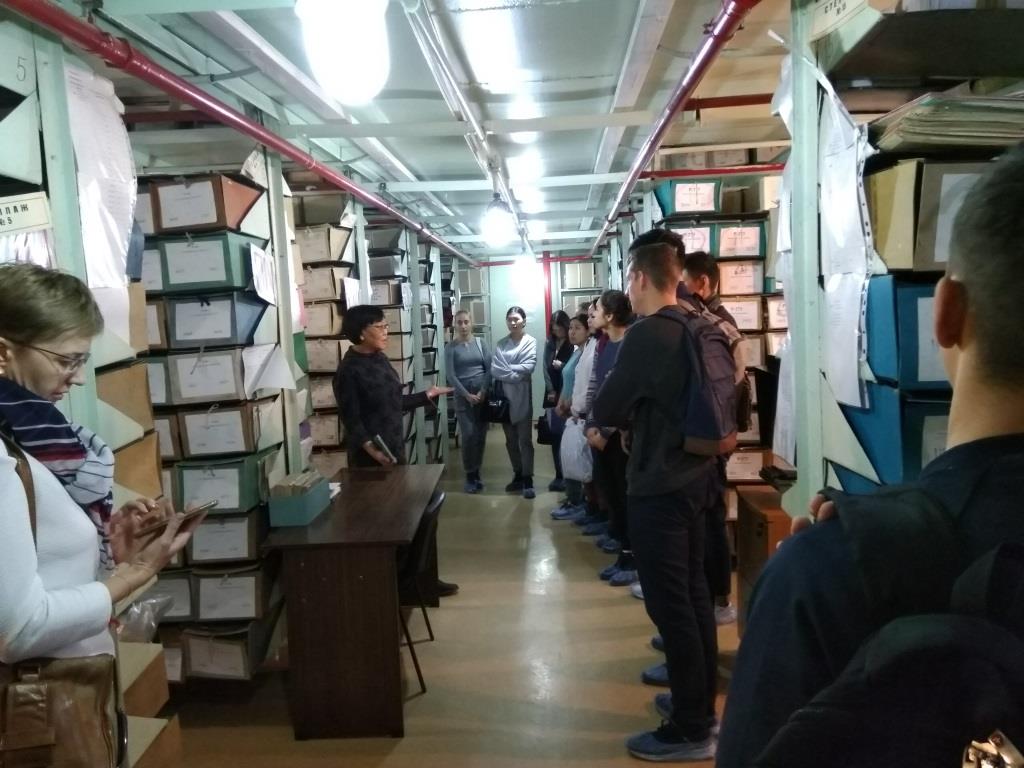 В Государственном архиве Республики Бурятия прошла экскурсия для студентов IV курса исторического факультета Бурятского государственного университета им. Доржи Банзарова
