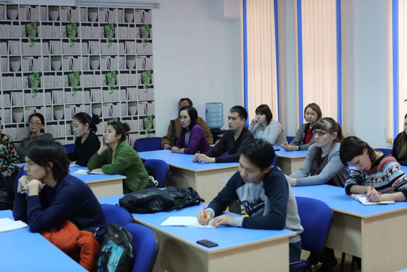 23 декабря 2016 г. в Научной библиотеке Бурятского государственного университета в рамках публичного лектория «Архивные встречи» состоялась лекция д.и.н., доц. Васильевой С.В. на тему: «Старо