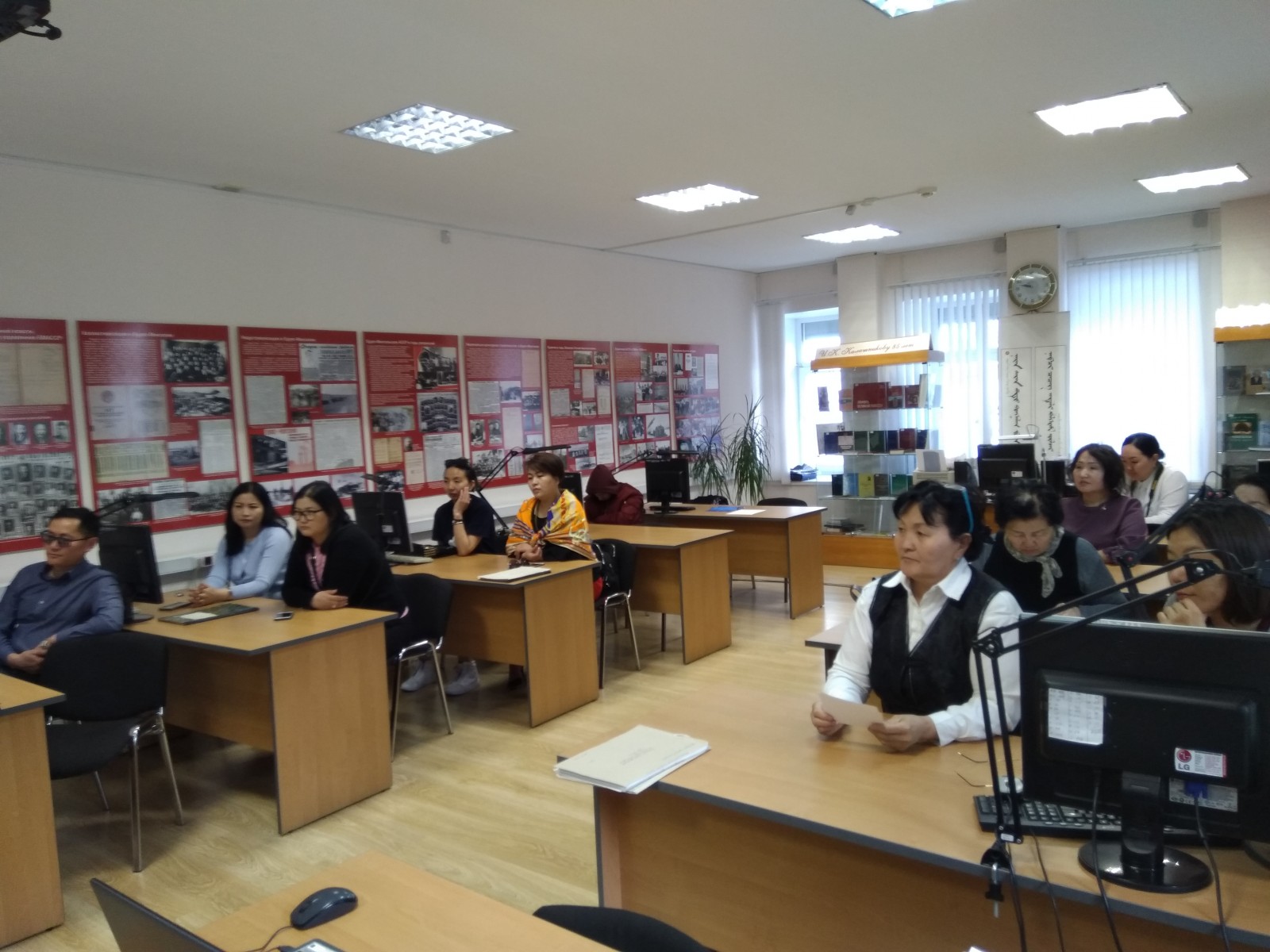 В Государственном архиве Республики Бурятия прошла экскурсия для слушателей программы повышения квалификации «Современные технологии в документационном обеспечении управления и архивоведения»
